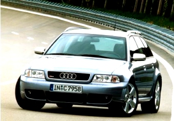 Audi RS4