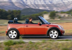 MINI Cooper Convertible